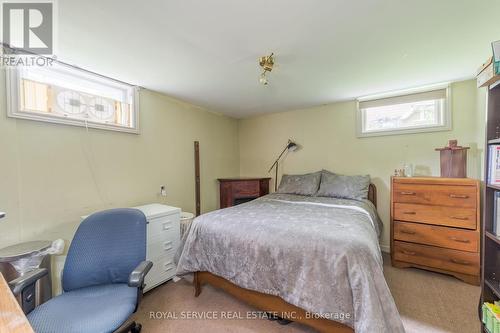 830 Kildare Road, Peterborough (Monaghan), ON - Indoor Photo Showing Bedroom