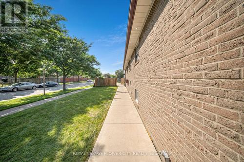 3113 Morning Star Drive, Mississauga (Malton), ON - Outdoor