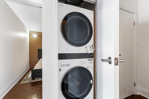 11 Rebecca Street|Unit #403, Hamilton, ON - Indoor Photo Showing Laundry Room