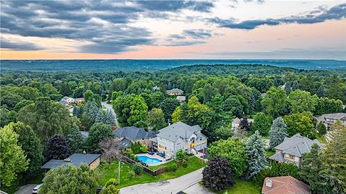 175 Oakhill Place, Hamilton, ON - Outdoor With View