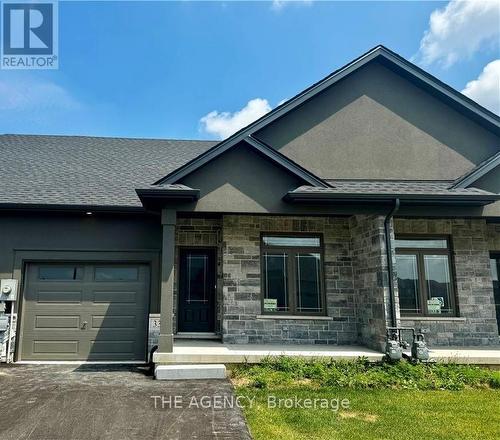 33 Austin Drive, Welland, ON - Outdoor