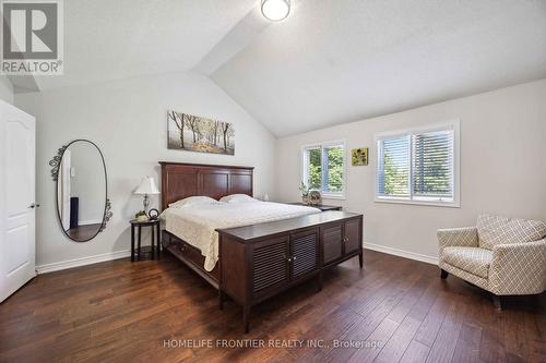 6 - 36 Mendota Road, Toronto (Stonegate-Queensway), ON - Indoor Photo Showing Bedroom