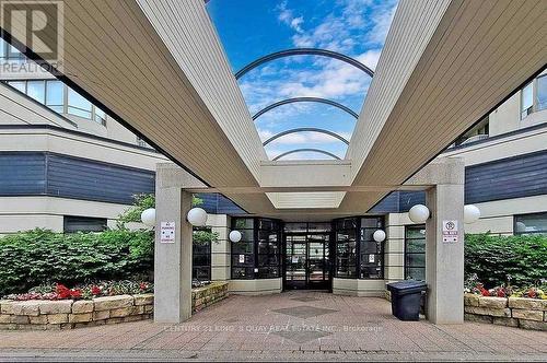 1107 - 160 Alton Towers Circle, Toronto (Milliken), ON - Outdoor