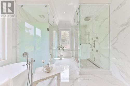 1511 Broadmoor Avenue, Mississauga, ON - Indoor Photo Showing Bathroom