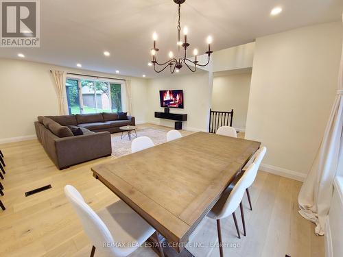 11719 Guelph Line, Milton (Brookville), ON - Indoor Photo Showing Dining Room