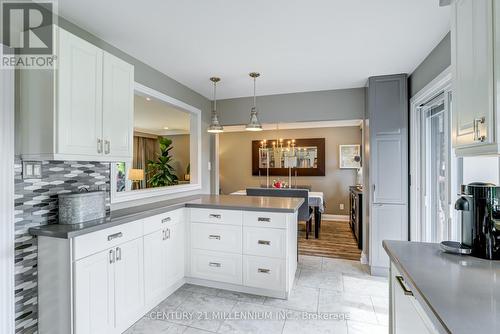 409 Scarsdale Crescent, Oakville (Bronte West), ON - Indoor Photo Showing Kitchen