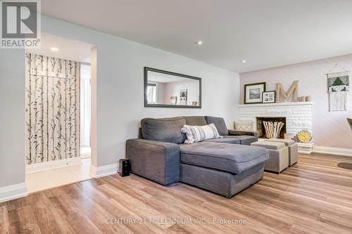 409 Scarsdale Crescent, Oakville (Bronte West), ON - Indoor Photo Showing Living Room With Fireplace