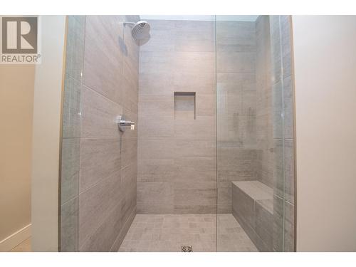 175 Predator Ridge Drive Unit# 10 Lot# 10, Vernon, BC - Indoor Photo Showing Bathroom