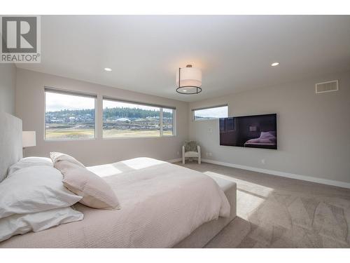 175 Predator Ridge Drive Unit# 10 Lot# 10, Vernon, BC - Indoor Photo Showing Bedroom