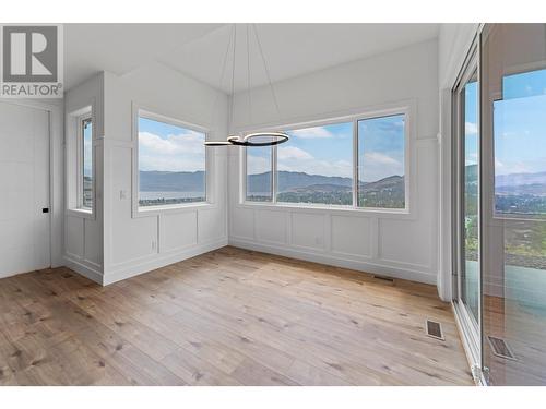 2871 Copper Ridge Drive, West Kelowna, BC - Indoor Photo Showing Other Room