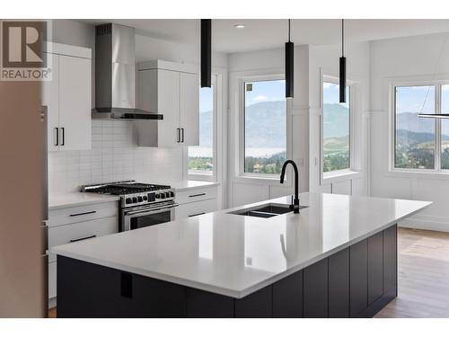 2871 Copper Ridge Drive, West Kelowna, BC - Indoor Photo Showing Kitchen With Double Sink With Upgraded Kitchen