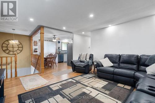 Upper level - 1707 Hansuld Street, London, ON - Indoor Photo Showing Living Room