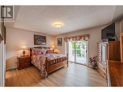 8728 Milne Road, Summerland, BC - Indoor Photo Showing Bedroom