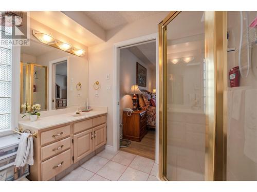 8728 Milne Road, Summerland, BC - Indoor Photo Showing Bathroom