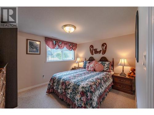 8728 Milne Road, Summerland, BC - Indoor Photo Showing Bedroom