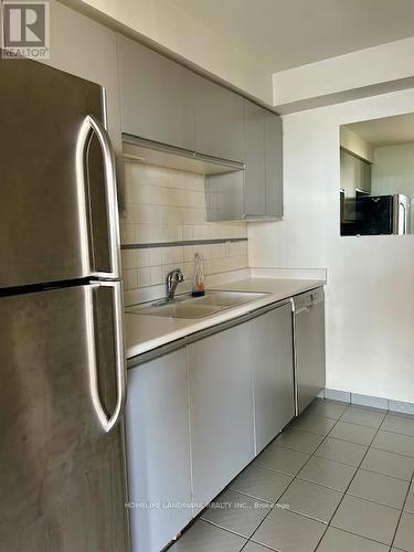 1503 - 298 Jarvis Street, Toronto (Church-Yonge Corridor), ON - Indoor Photo Showing Kitchen