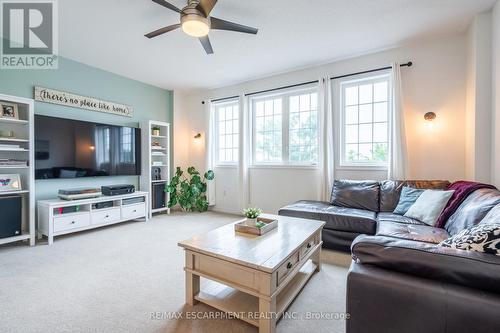 2935 Berwick Drive, Burlington (Rose), ON - Indoor Photo Showing Living Room