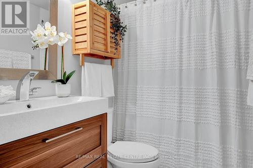 56 Jackman Drive, Brampton (Northgate), ON - Indoor Photo Showing Bathroom