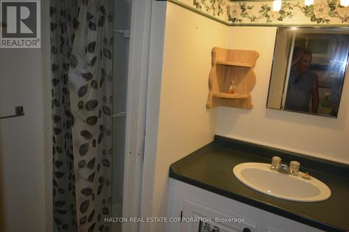 1349 Highway 56, Haldimand, ON - Indoor Photo Showing Bathroom