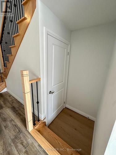 18 Keenan Street, Kawartha Lakes (Lindsay), ON - Indoor Photo Showing Other Room