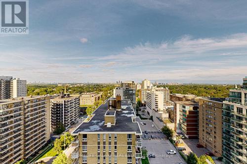 1307 - 185 Roehampton Avenue, Toronto (Mount Pleasant West), ON - Outdoor With View