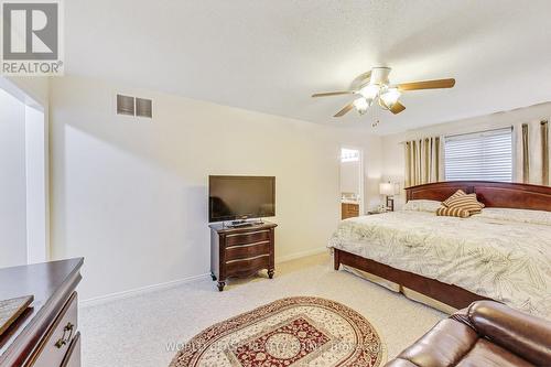 86 Glendarling Crescent, Hamilton (Stoney Creek), ON - Indoor Photo Showing Bedroom