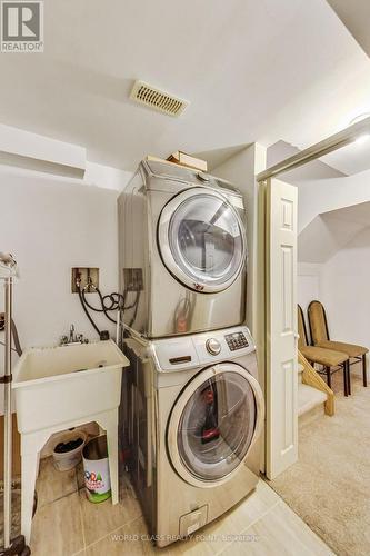 86 Glendarling Crescent, Hamilton (Stoney Creek), ON - Indoor Photo Showing Laundry Room