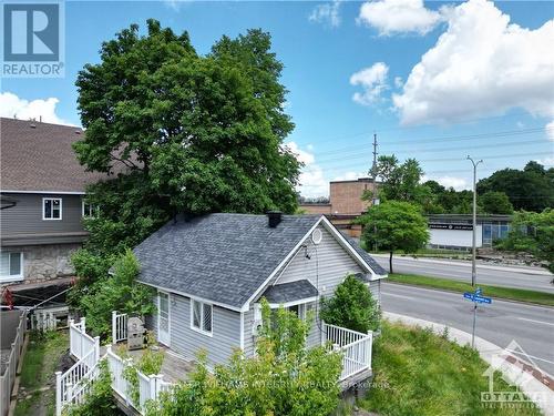 846 St Laurent Boulevard, Ottawa, ON - Outdoor