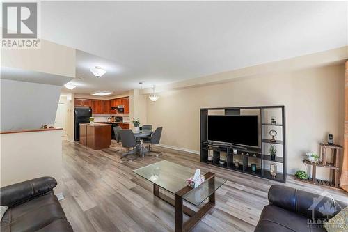 115 Windswept Private, Ottawa, ON - Indoor Photo Showing Living Room