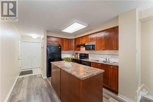 115 Windswept Private, Ottawa, ON - Indoor Photo Showing Kitchen With Double Sink