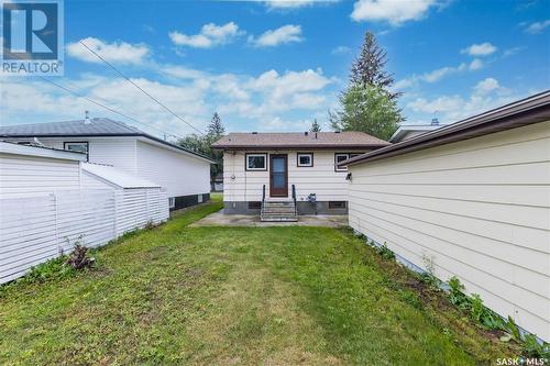 705 Taylor Street E, Saskatoon, SK - Outdoor