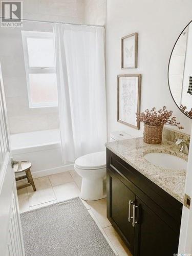 110 Hayward Drive, Carlyle, SK - Indoor Photo Showing Bathroom