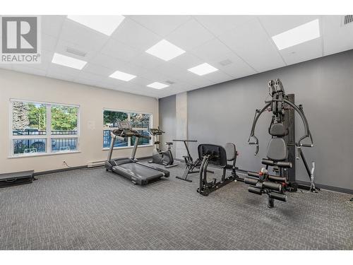 191 Hollywood Road S Unit# 518, Kelowna, BC - Indoor Photo Showing Gym Room