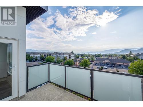 191 Hollywood Road S Unit# 518, Kelowna, BC - Outdoor With View