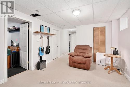 1033 South Wenige Drive, London, ON - Indoor Photo Showing Other Room