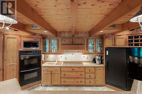 45 Atkins (Burnt Island) Road, Conception Bay South, NL - Indoor Photo Showing Kitchen