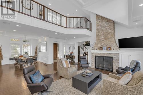 1805 Scott Crescent, West Kelowna, BC - Indoor Photo Showing Living Room With Fireplace