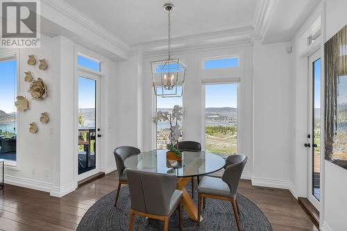 1805 Scott Crescent, West Kelowna, BC - Indoor Photo Showing Dining Room