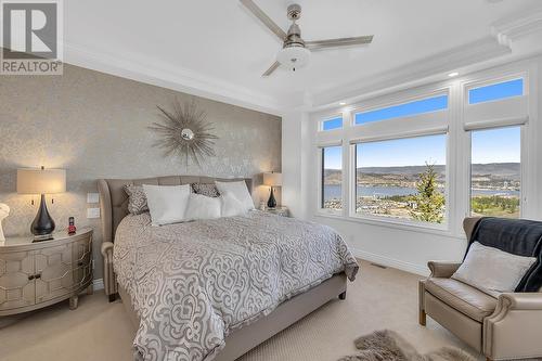 1805 Scott Crescent, West Kelowna, BC - Indoor Photo Showing Bedroom