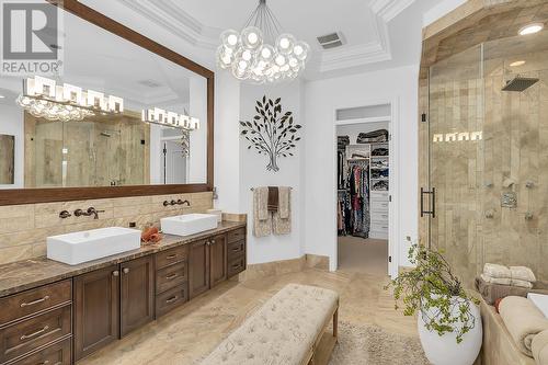 1805 Scott Crescent, West Kelowna, BC - Indoor Photo Showing Bathroom