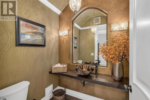 1805 Scott Crescent, West Kelowna, BC - Indoor Photo Showing Bathroom