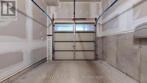 12 Cafaro Lane, Markham, ON - Indoor Photo Showing Garage