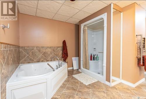 10309 Hock Avenue, North Battleford, SK - Indoor Photo Showing Bathroom