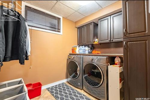 10309 Hock Avenue, North Battleford, SK - Indoor Photo Showing Laundry Room