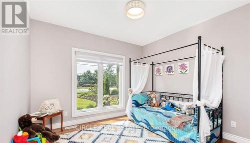 6375 Matchette Road, Lasalle, ON - Indoor Photo Showing Bedroom