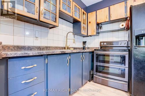 162 Pratt Crescent, Gravenhurst, ON - Indoor Photo Showing Kitchen With Upgraded Kitchen