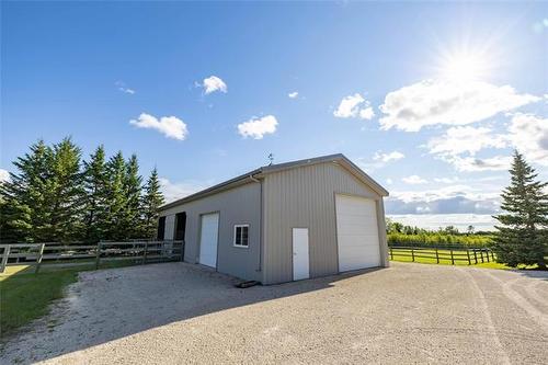 67064 Pineridge Rd 24E Rd, Springfield, MB 