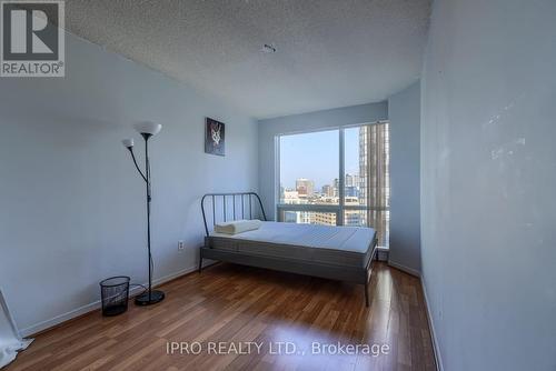 1710 - 1001 Bay Street, Toronto, ON - Indoor Photo Showing Bedroom