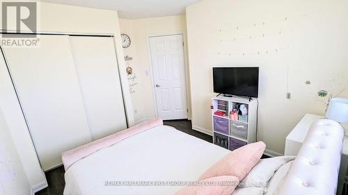 97 Shady Lane Crescent, Clarington (Bowmanville), ON - Indoor Photo Showing Bedroom