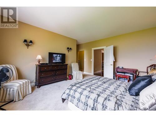 1201 Government  Street, Nelson, BC - Indoor Photo Showing Bedroom